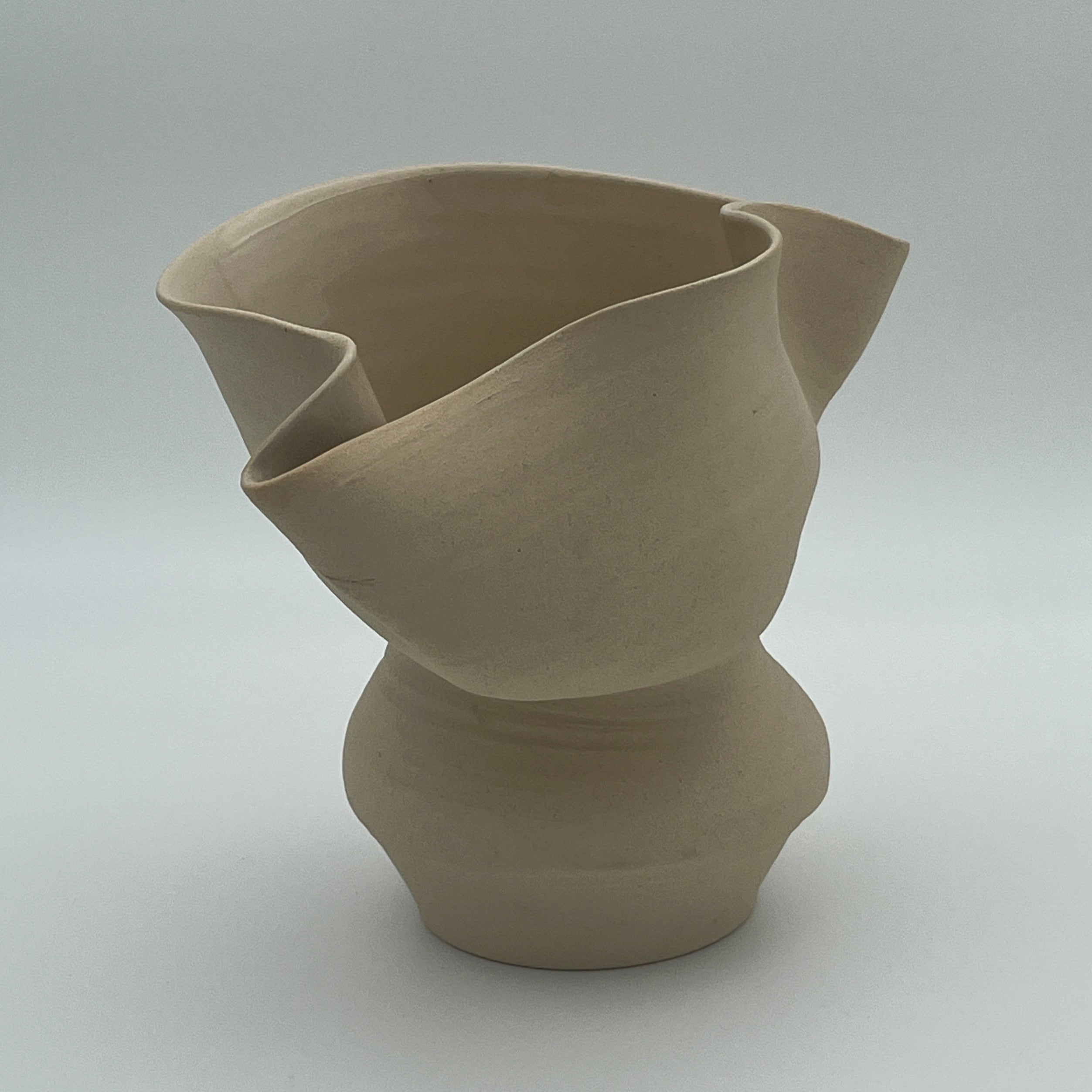 Flow Vase Beige Medium