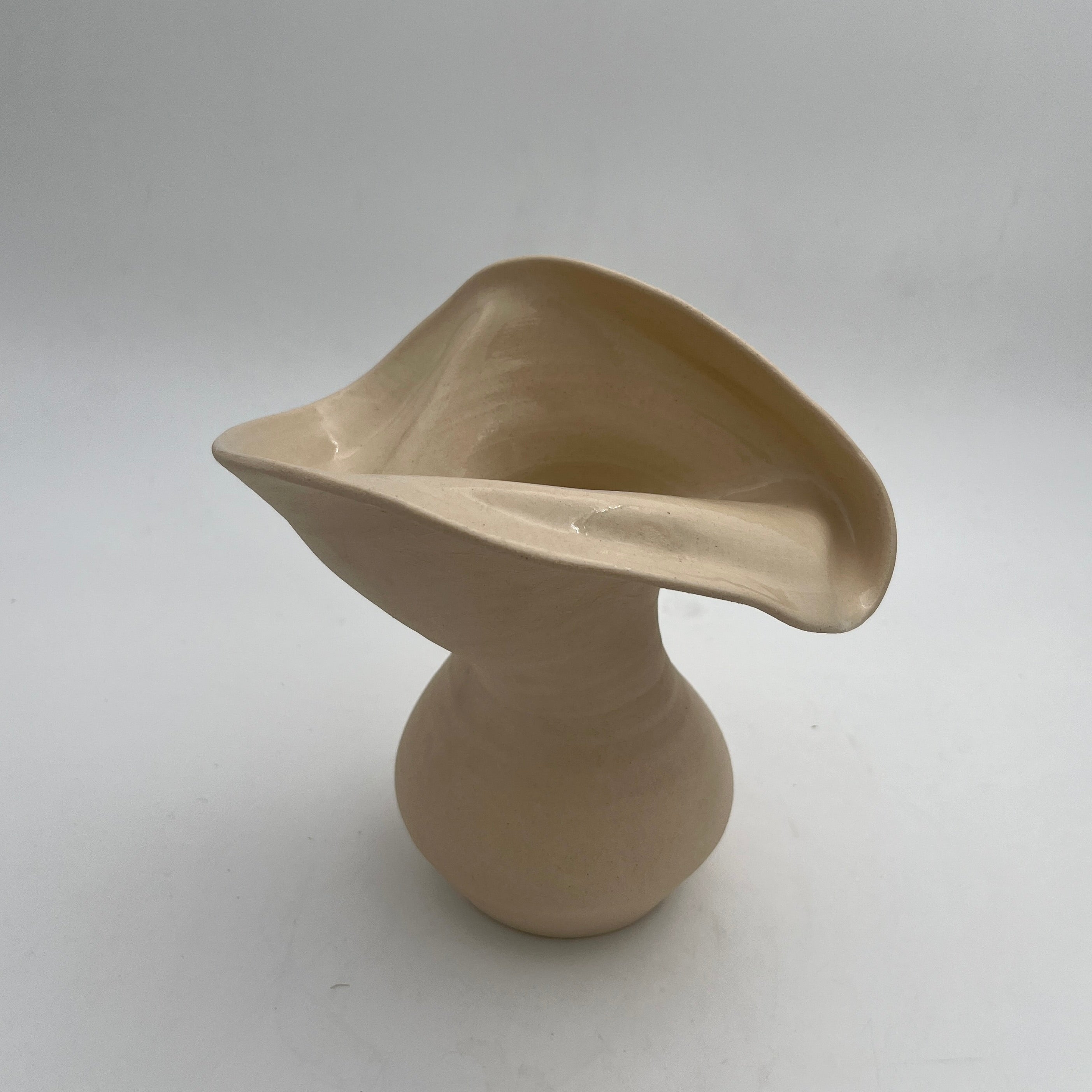 "Flow" Vase Beige Medium